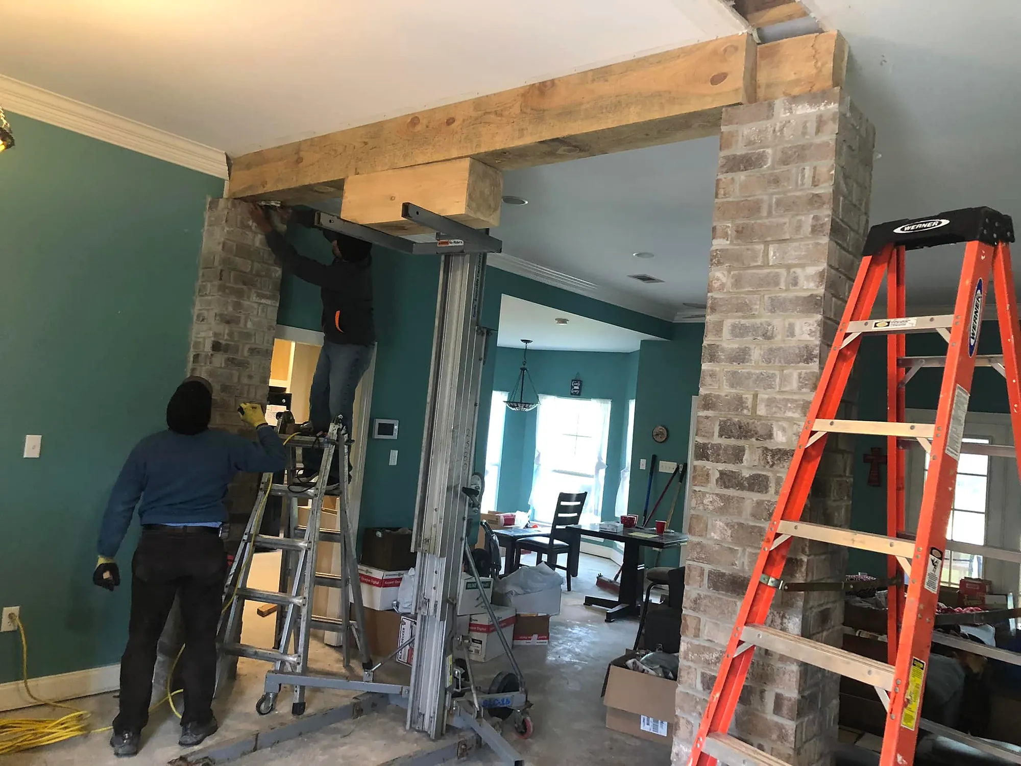 New beam between brick columns