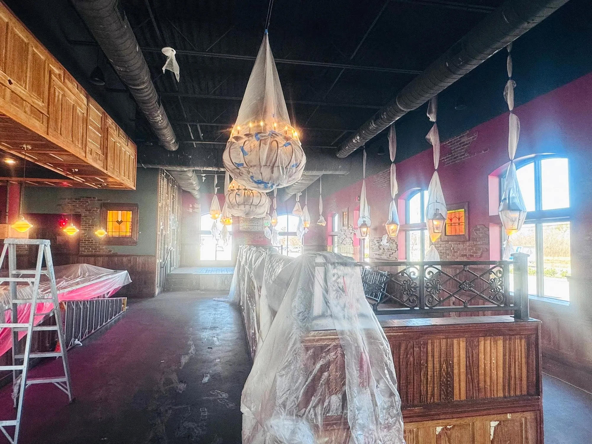 Restaurant interior 1