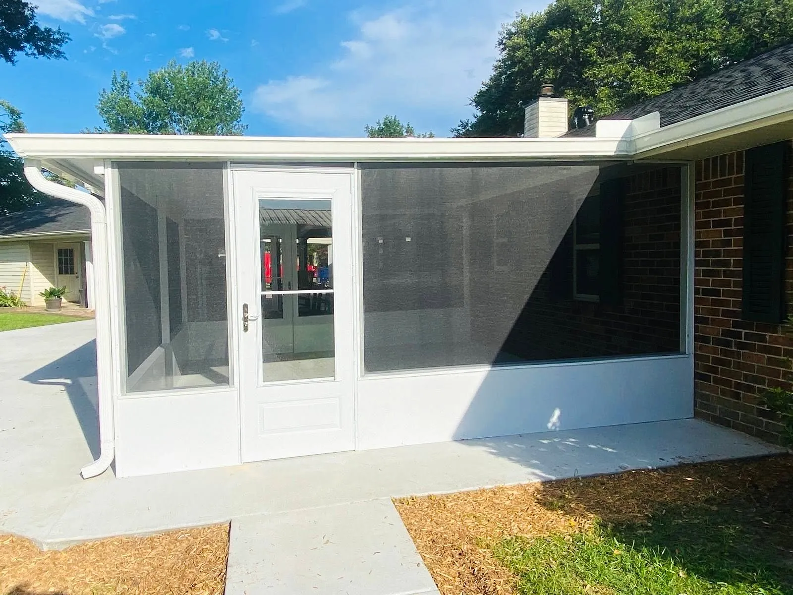 Screened porch addition